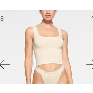 Skims Women Cotton Rib Tank Top Color: Bone Size Medium Scoop Neckline Comfy